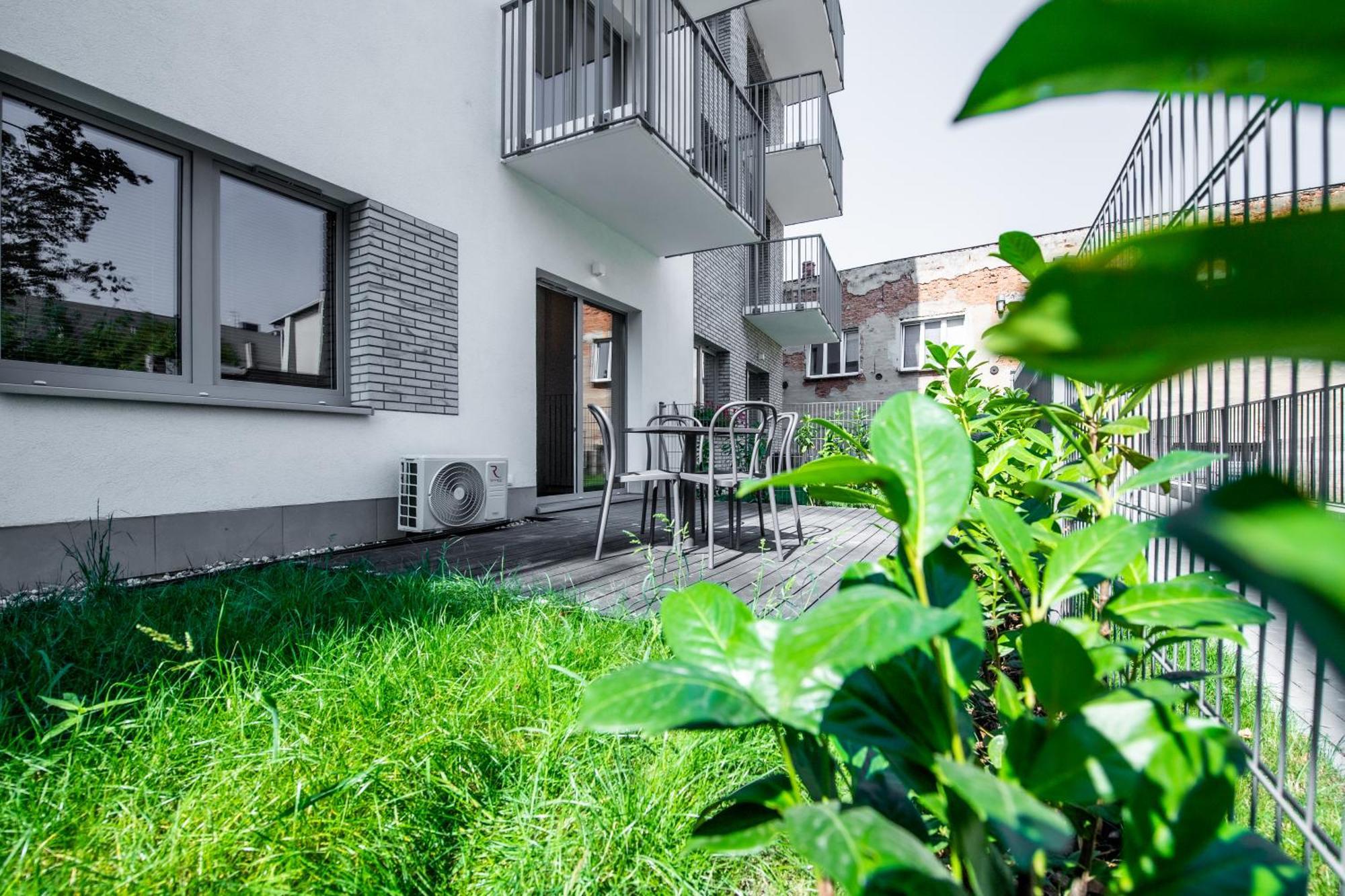 Apartament Mikolowska Z Tarasem Gliwice Kültér fotó