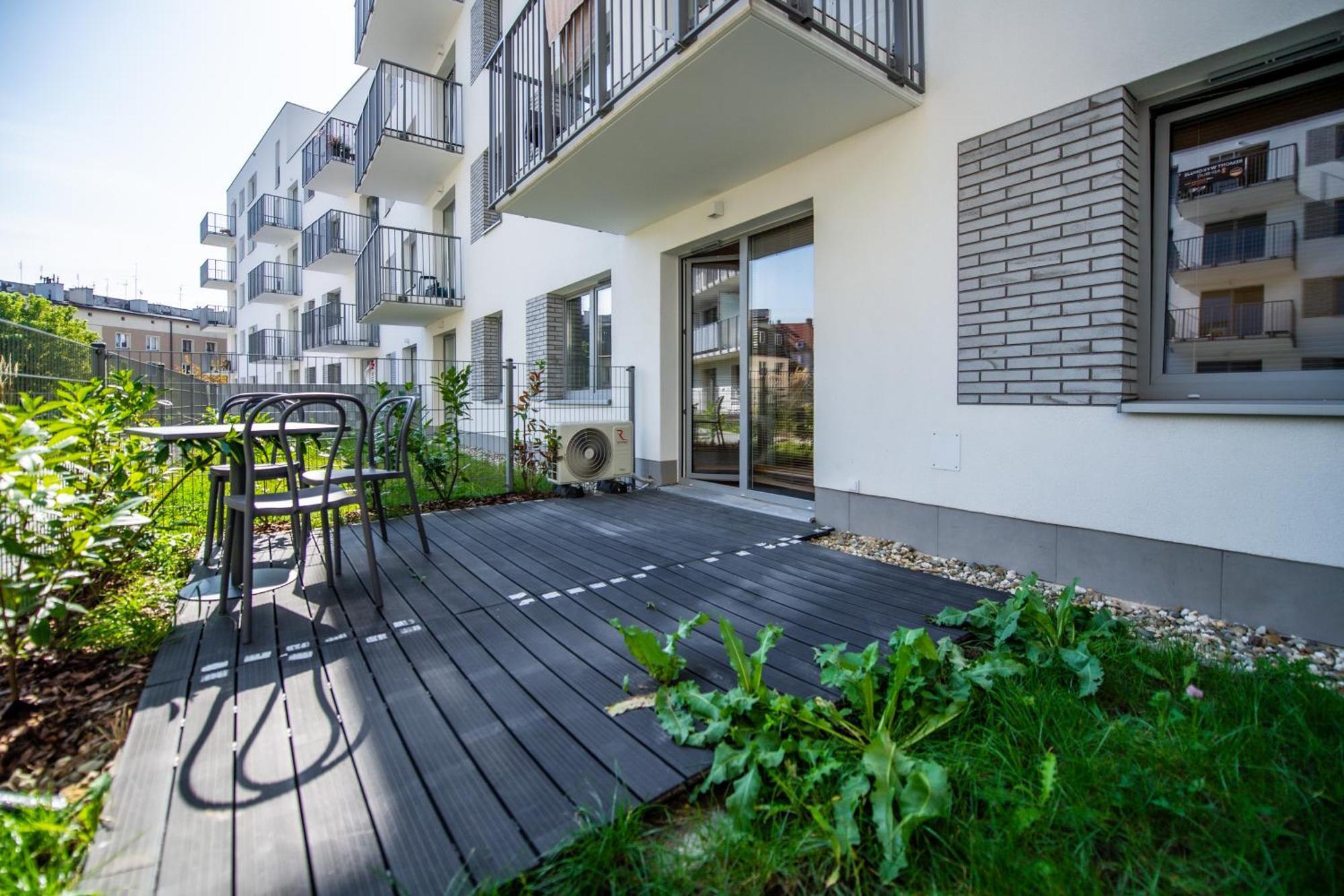Apartament Mikolowska Z Tarasem Gliwice Kültér fotó